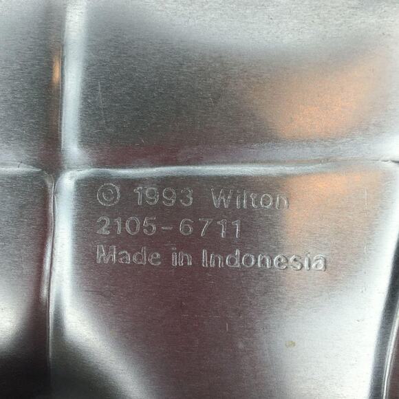 Vintage 1994 Wilton Full Body Clown Cake Pan 2105-6711 - Picture 8 of 8